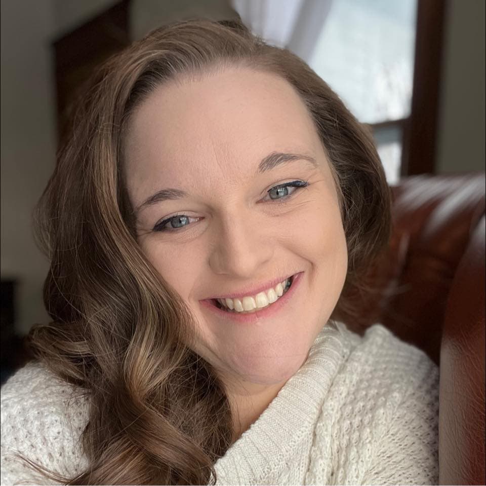 Portrait of Kate Beeman.